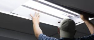 how to convert a fluorescent light fixture to led
